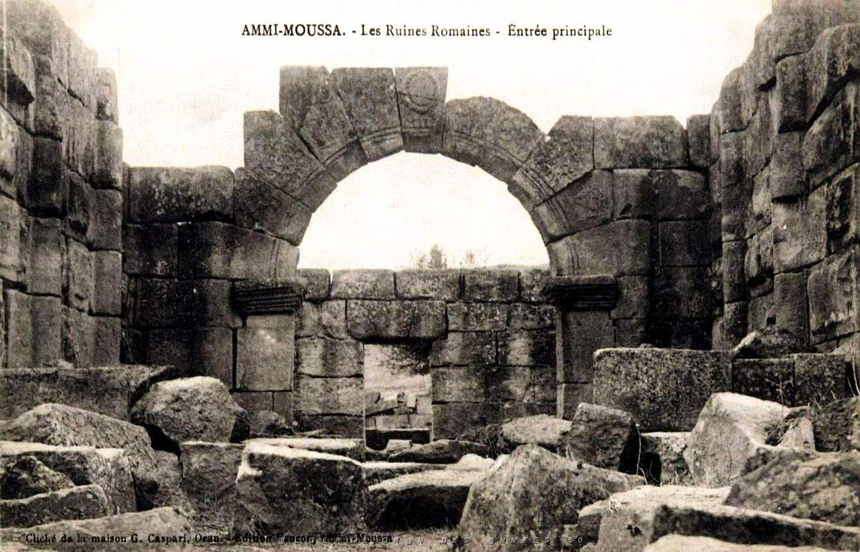 Ammi-Moussa - Ruines Romaines - Entree principale.jpg